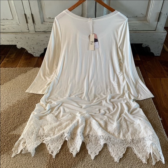 Last one! Lace Layering Top/Dress Extender - Picture 3 of 5